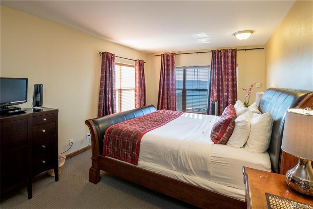 Camano Island Inn מראה חיצוני תמונה