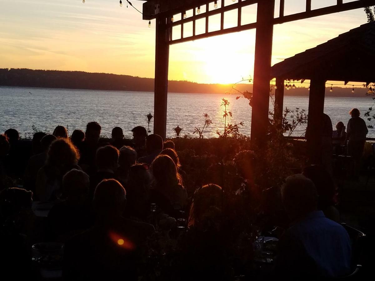 Camano Island Inn מראה חיצוני תמונה